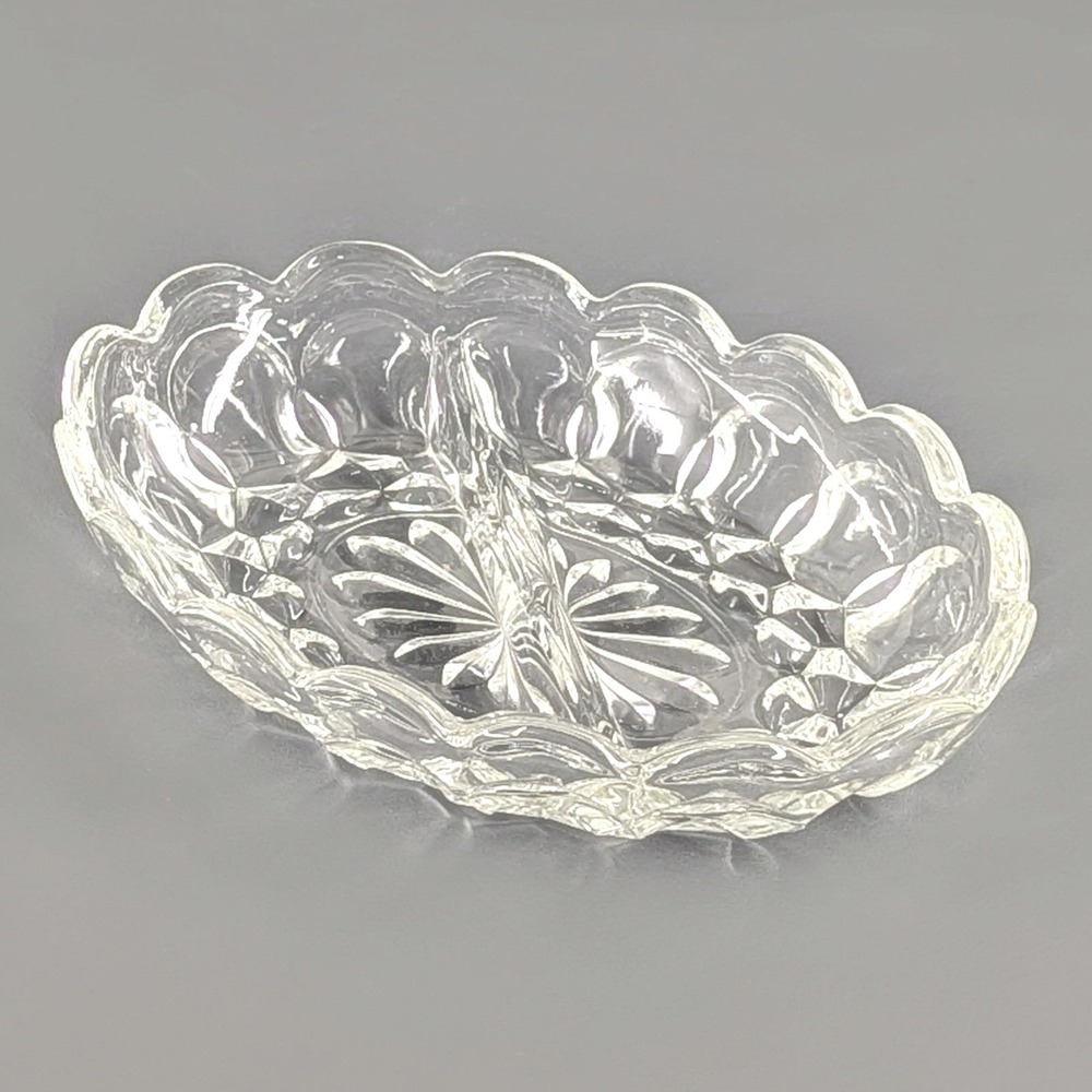 Vintage Clear Pressed Glass Divided Relish Dish Scalloped Oval Serving Tray 7in